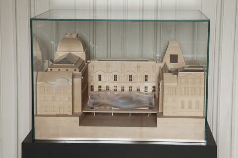 Projet architectural pour les nouvelles salles du département des arts de l'Islam dans la cour Visconti, image 2/7