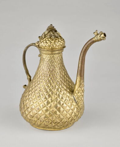 Aiguière au nom de la princesse Mihrimah Sultan (1812-1838), image 2/11