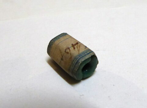 perle polygonale, image 3/3
