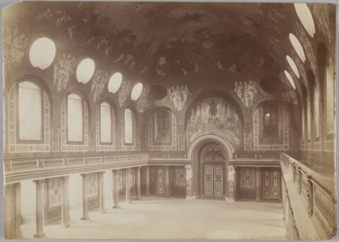 [La salle des Etats sous le Second Empire]