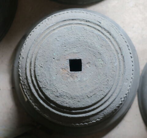 cloche, image 3/3