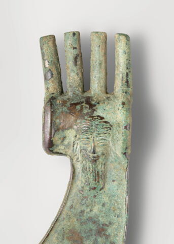 hache, image 8/8