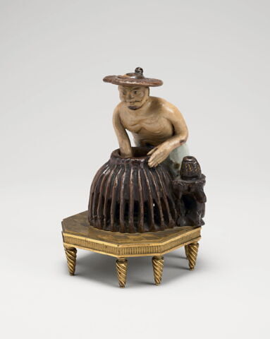 Pêcheur de crabes, d'une paire (avec RFML.OA.2025.29.2), image 3/4