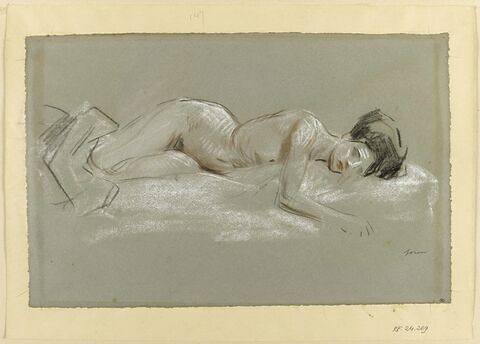 Femme nue couchée sur le côté gauche, les jambes recouvertes d'une étoffe
