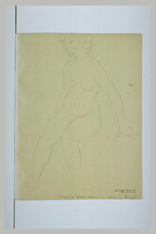 Femme nue assise, image 1/1