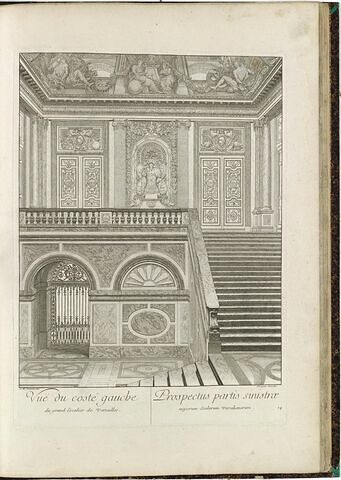 Vue du côté gauche, du grand Escalier de Versailles