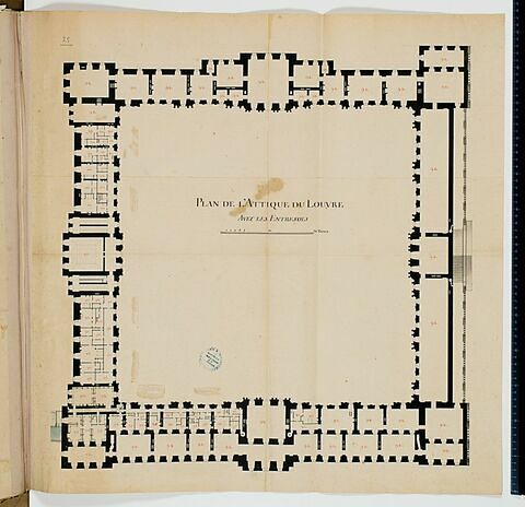 Plan de l'attique des bâtiments de la Cour Carrée du Louvre avec les entresols, image 1/2