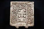 table d'offrandes en labyrinthe, image 4/7