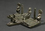 figurine ; table d'offrandes, image 2/3