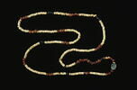 collier  ; scarabée ; perles ; perle rondelle ; perle sphérique ; perle biconique, image 1/4