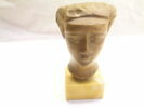 statuette, image 2/12