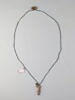 collier à pendentif ; perle tubulaire ; perle cylindrique annelée ; serviteur funéraire ; amulette, image 1/2