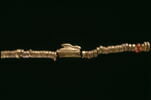 collier à pendentif ; figurine ; amulette ; perle tubulaire ; perle rondelle, image 6/15