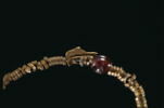 collier à pendentif ; figurine ; amulette ; perle tubulaire ; perle rondelle, image 8/15