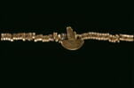 collier à pendentif ; figurine ; amulette ; perle tubulaire ; perle rondelle, image 12/15