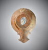lampe à bec triangulaire et volutes, image 2/3