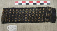 bande décorative d'habillement ; fragment, image 3/5