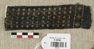 bande décorative d'habillement ; fragment, image 1/5