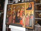 Triptyque : Le Mariage mystique de sainte Catherine, entre sainte Marguerite, sainte Claire, sainte Lucie, sainte Apollonie, sainte Catherine de Sienne, saint François, Sainte Agnès et deux anges. Sur les côtés : Annonciation avec quatre saints, saint Nicolas et saint évangéliste, saint Jean et saint Augustin., image 2/2