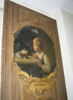 Enfant jouant avec des colombes, image 1/2