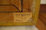 Portrait de femme tenant une lettre, image 6/7