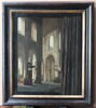 Intérieur d'église partiellement masqué par un rideau, image 2/9