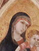 La Vierge et l'Enfant ; dans le médaillon trilobé à l'intérieur du gâble, Le Calvaire, image 9/9