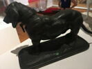 Basset debout, image 2/3