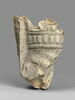 Fragment de tête de roi, peut-être d'une statue-colonne, image 1/3