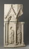 Piédestal décoré de quatre figures de prophètes, sous des arcatures, image 2/18
