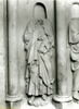 Piédestal décoré de quatre figures de prophètes, sous des arcatures, image 15/18