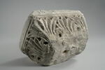 Fragment de tailloir décoré de palmettes, image 2/5