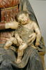 La Vierge assise tenant l'Enfant endormi sur ses genoux, image 2/5