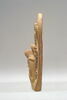 La Vierge et l'Enfant sur un fond de feuillage, couronné par deux anges, image 5/8