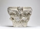 Chapiteau décoré de feuilles d'acanthe, image 7/8