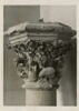 Chapiteau heptagonal décoré de feuillage, d'animaux fantastiques et d'une sirène tenant un miroir, image 14/16
