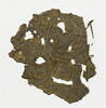 Quatre fragments d'une étoffe provenant d'un tombeau d'un abbé de Saint-Germain-des-Prés, image 3/3