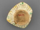 Fragment de vase : profil gauche masculin, image 2/2
