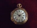 Montre ronde à double boitier, image 2/2