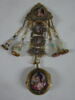 Montre ronde assortie d'une chatelaine ornées de portraits de femme, image 8/9