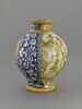 Vase de pharmacie armorié, image 2/6