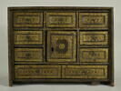 Cabinet, image 2/11