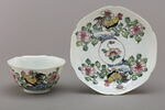 Tasse à thé à bord festonné et soucoupe., image 3/4