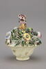 Flacon : une corbeille remplie de fleurs, image 2/3