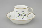 Tasse et sa soucoupe (TH 1378), d'un cabaret (TH 1371 à TH 1379), image 3/6
