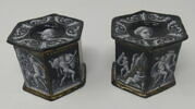 Salière hexagonale : Les Travaux d'Hercule, d'une paire (OA 978 B), image 1/9