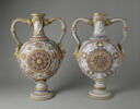 Paire de vases 