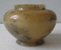 Vase, image 1/2