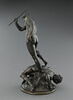 Statuette : la Vertu flagellant le Vice sur un brûle-parfum de la même époque, image 4/8