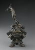 Statuette : la Vertu flagellant le Vice sur un brûle-parfum de la même époque, image 8/8